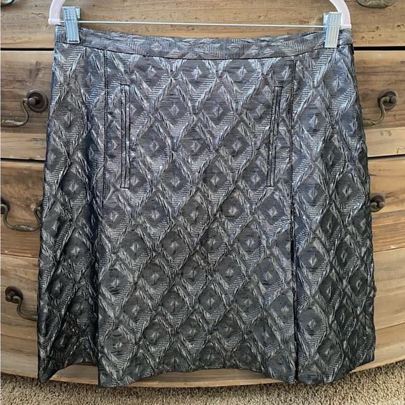 Tevrow + Chase Gun Metal Grey Textured Metallic Skirt - Picture 5 of 7
